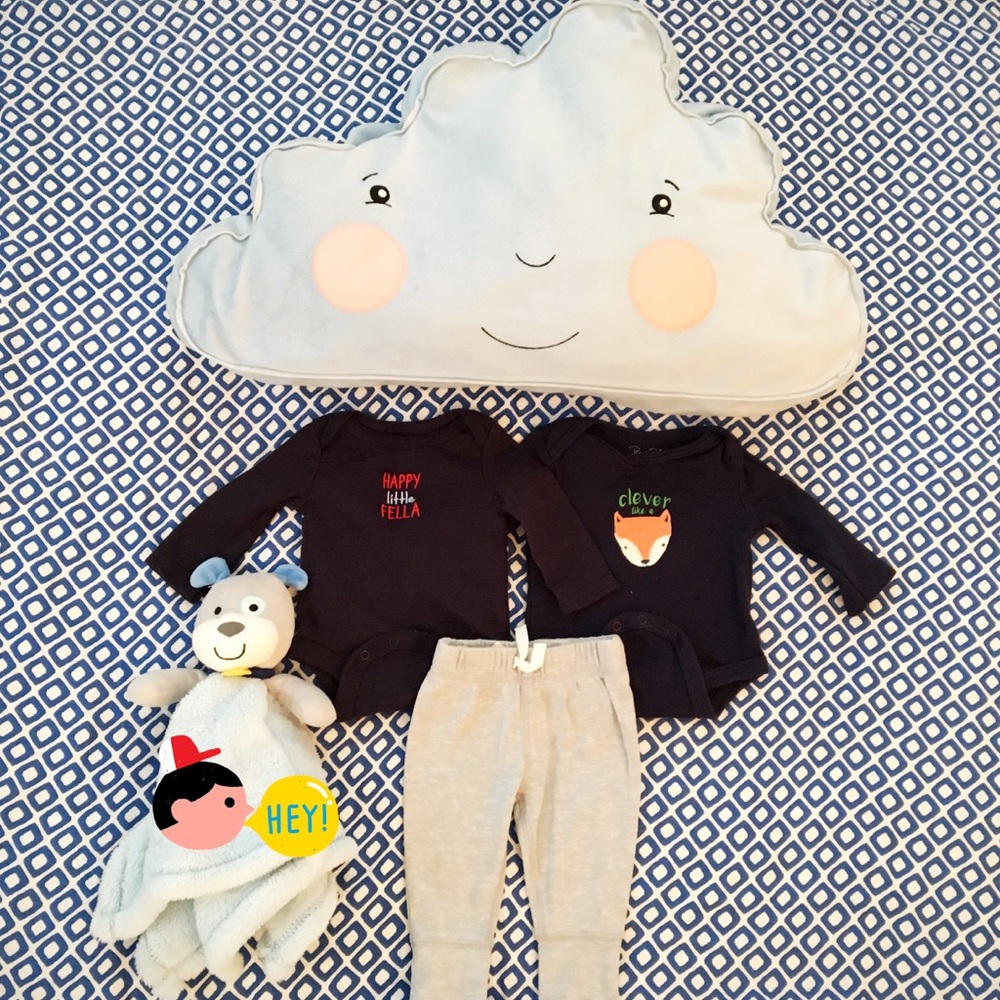 Set of onesies and joggers